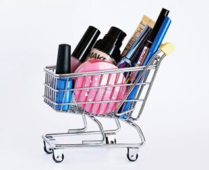pexels-photo-2536965 | L Makeup Institute Sustainability by beauty industry