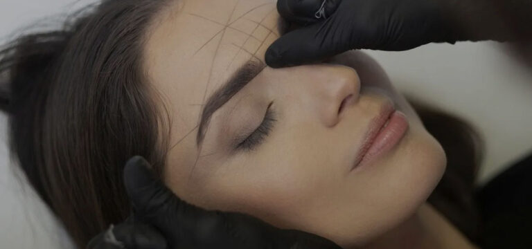 How to become a professional makeup artist