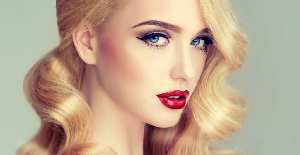Hollywood Glam
